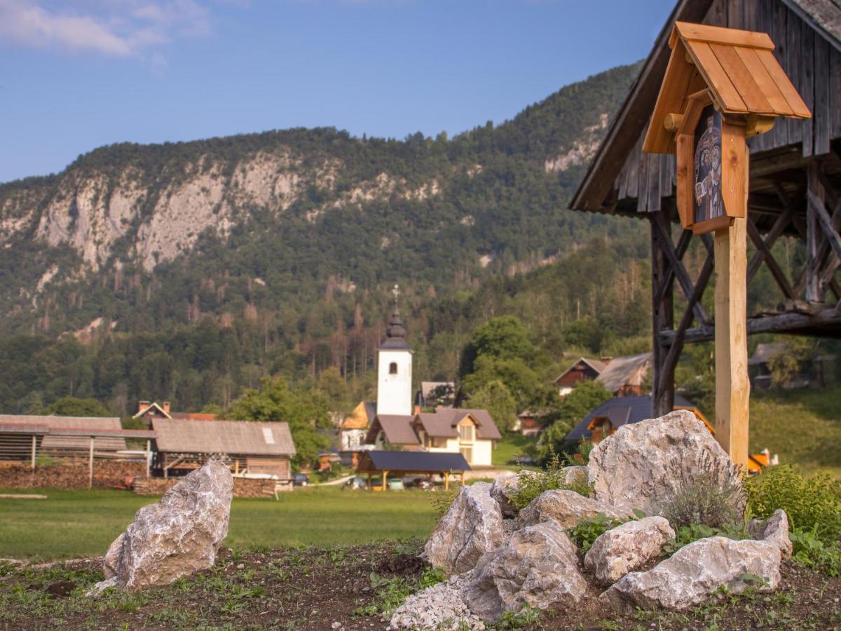 Ferienwohnung Apartma Petra Ravnik - Wanderer'S Hut Bohinj Exterior foto