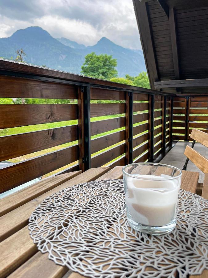 Ferienwohnung Apartma Petra Ravnik - Wanderer'S Hut Bohinj Exterior foto